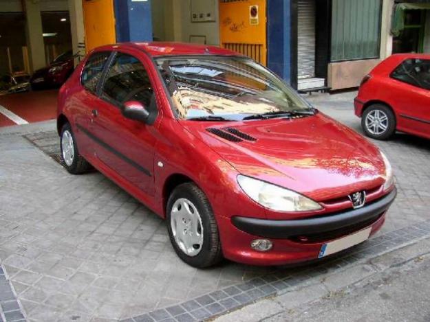 Venta de Peugeot 206 1.4 Hdi X-line '02 en Madrid