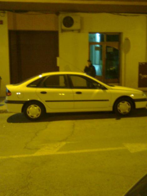 Vendo OCASION Renault-Laguna.