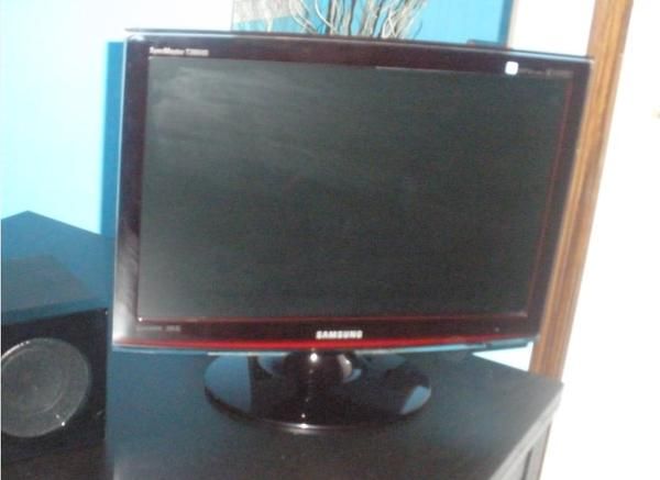 VENDO 2 TELES LCD SAMSUNG 20