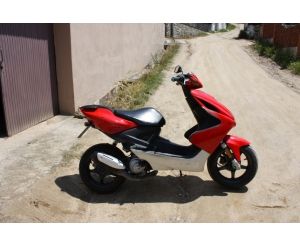 YAMAHA AEROX 50