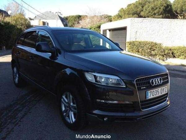 Audi Q7 4.2 GASOLINA. MOTOR NUEVO CON