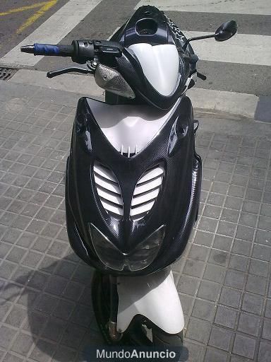 VENDO MAGNIFICA AEROX EN BARCELONA