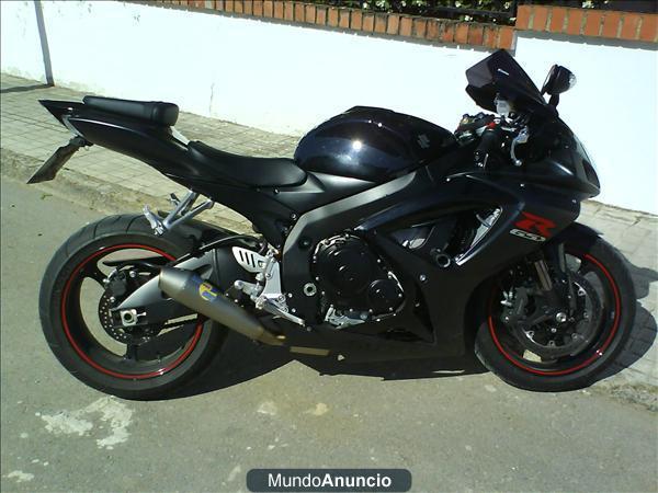 ¡¡¡OCASION!!! VENDO MOTO IMPECABLE SUZUKI GSXR 750