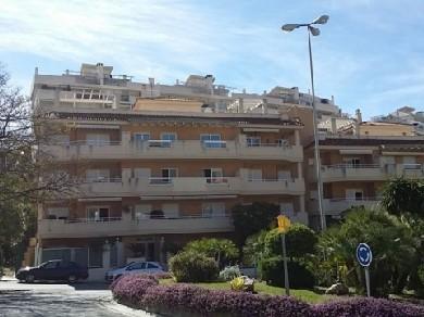 Apartamento con 2 dormitorios se vende en Benalmadena Costa, Costa del Sol