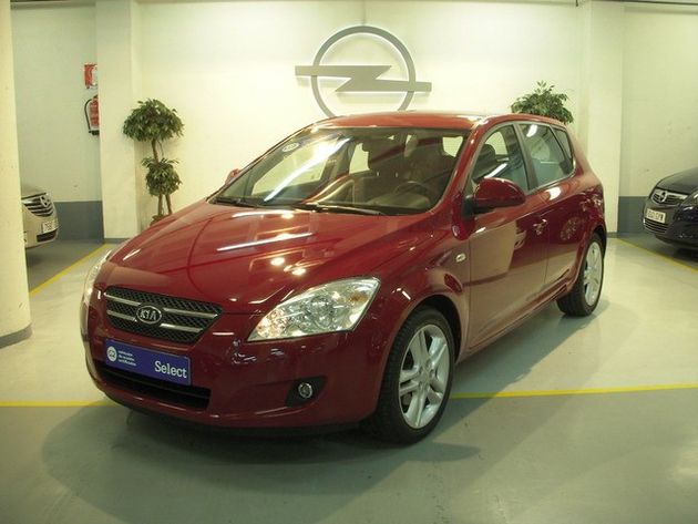 KIA CEED  1.6CRDI EMOTION 115