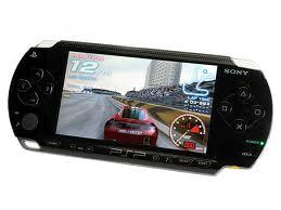 VENDO PSP BLACK 2000 + EXTRAS