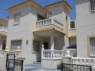 Chalet con 3 dormitorios se vende en Playa Flamenca, Costa Blanca