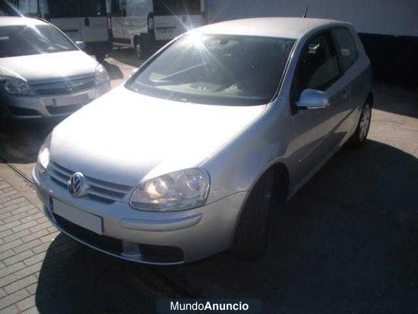 Volkswagen Golf 1.9TDI Highline 105