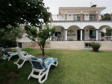 Chalet con 3 dormitorios se vende en Fuengirola, Costa del Sol