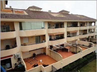 Apartamento con 3 dormitorios se vende en Benalmadena Costa, Costa del Sol