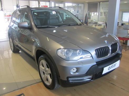 BMW X5 3.0 sd +7 plazas+dvd en cabezales+navegador gps+tv+asientos cuero+parktronik trasero delan