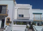 Adosado con 3 dormitorios se vende en Estepona, Costa del Sol - mejor precio | unprecio.es