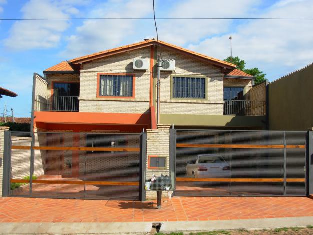 Hermoso Duplex Para tu vivienda, amplio, comodo, confortable. Solo para exigentes.