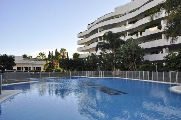 Apartamento a la venta en Puerto Banús Costa del Sol