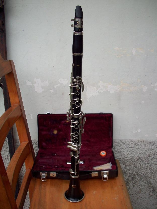 Clarinete yamaha 32II