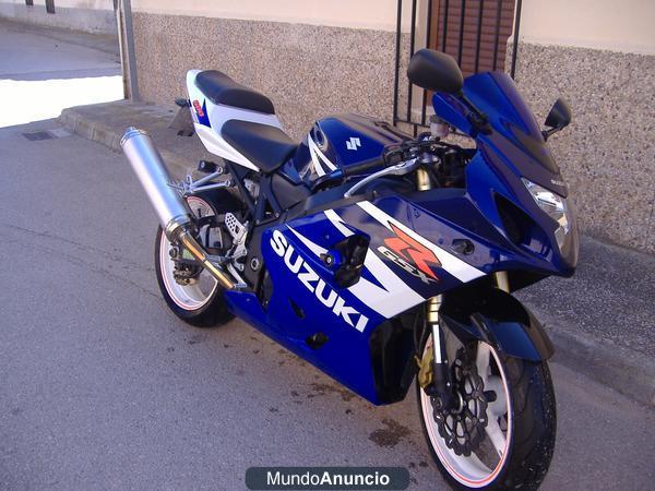 gsxr 600  por 2800€