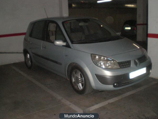 Se vende Renault Scenic