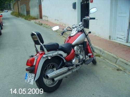 VENDO MOTO DAELIM DAYSTAR 125cc - - Mataró -