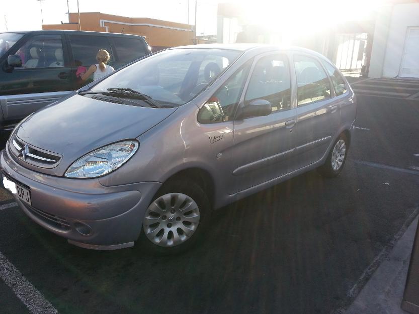 Citroen Xsara Picasso 1.8 año 2004