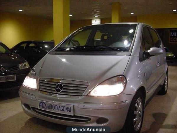 Mercedes-Benz A 170 CDI LACIONAL/AUT OMATIC