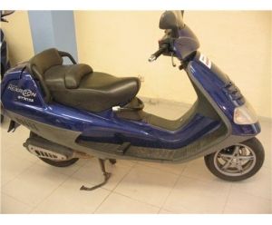 PIAGGIO HEXAGON LXT 180