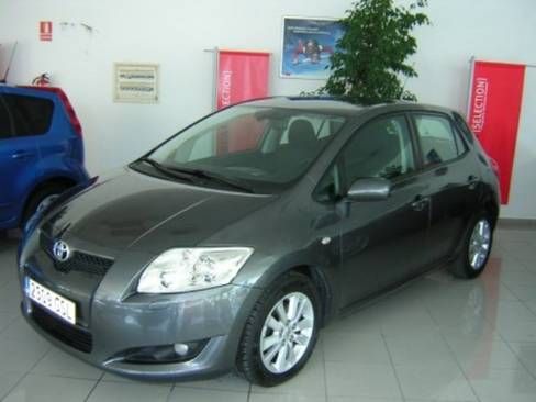 Toyota Auris 2.0 TD 126CV ADVANCE