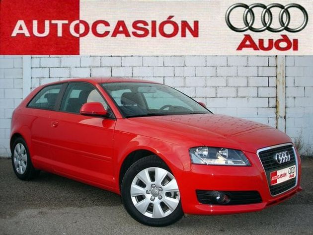 AUDI A4 2.0TDI 143CV DPF 6VEL-XENON-