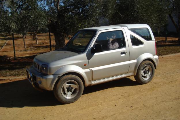 SE VENDE SUZUKI JIMNY 1.3 JLX HARD TOP