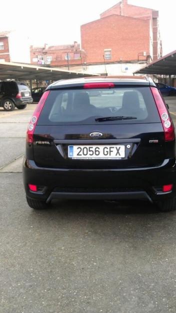 Vendo Ford Fiesta Futura X 1.6 TDI como nuevo