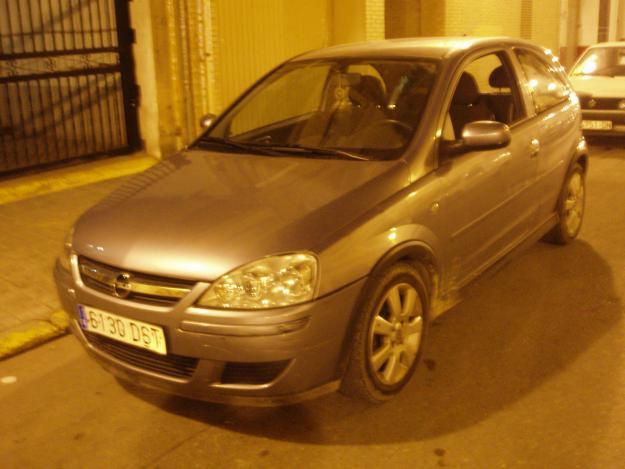 VENDO OPEL CORSA