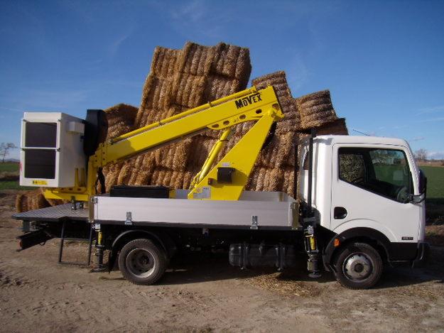 plataforma sobre camion