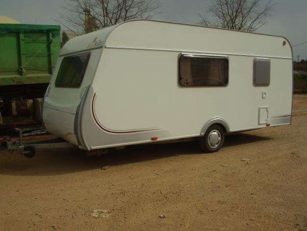 Se vende caravana Roller Jazz