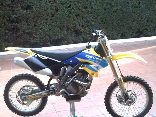 vendo suzuki rmz 250 4t 2006