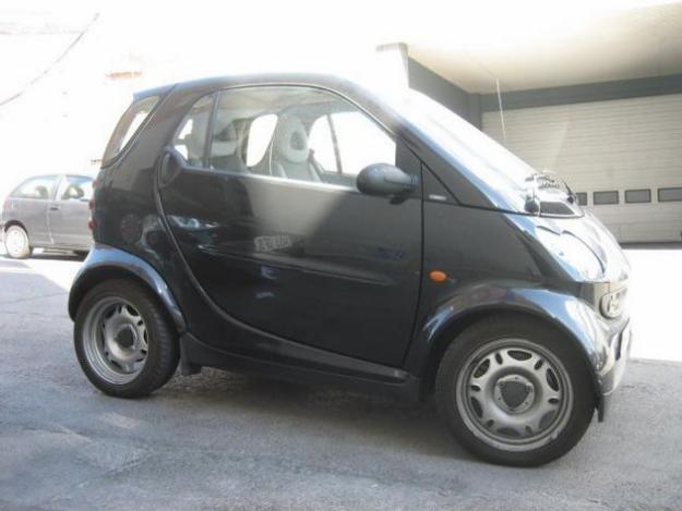 Comprar coche Smart PURE CDI 41cv '03 en Madrid