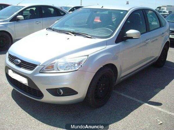 Ford Focus 1.6 Trend CON CLIMA Y TEMPOMA