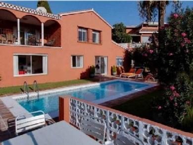 Chalet con 3 dormitorios se vende en Fuengirola, Costa del Sol