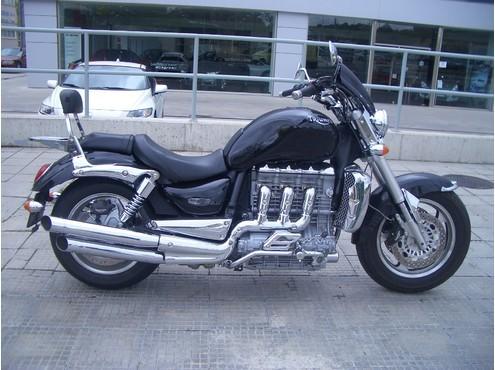 TRIUMPH ROCKET III