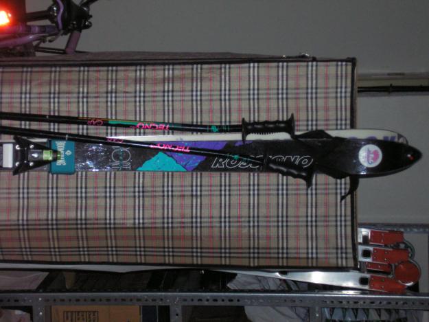 VENDO DOS CONJUNTOS COMPLETOS DE SKIS