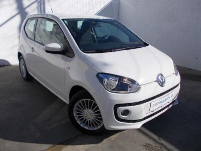 Volkswagen Up 1.0 High up! 75