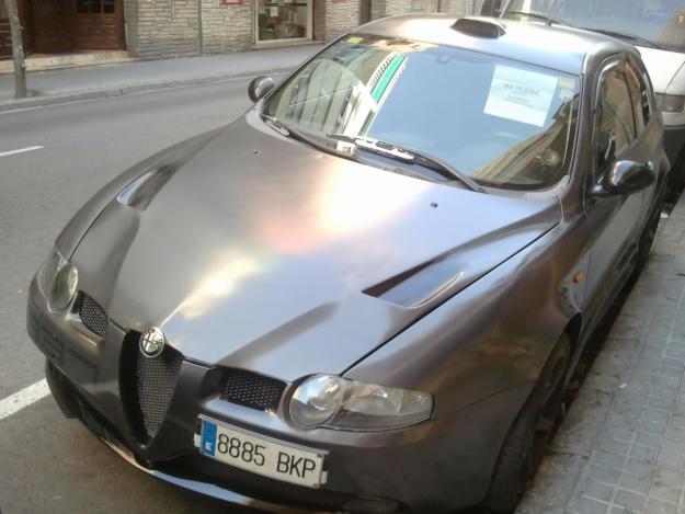 Se vende alfa romeo 147 selespeed con averia