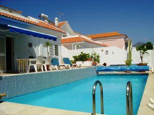 4b  , 4ba   in Callao Salvaje,  Canary Islands   - 670000  EUR