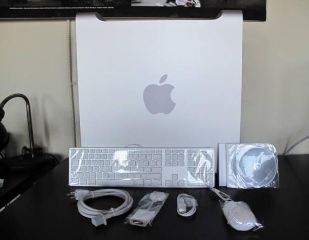 Apple Mac Pro 2.8GHz 8 CORE + 6GB, 320GB