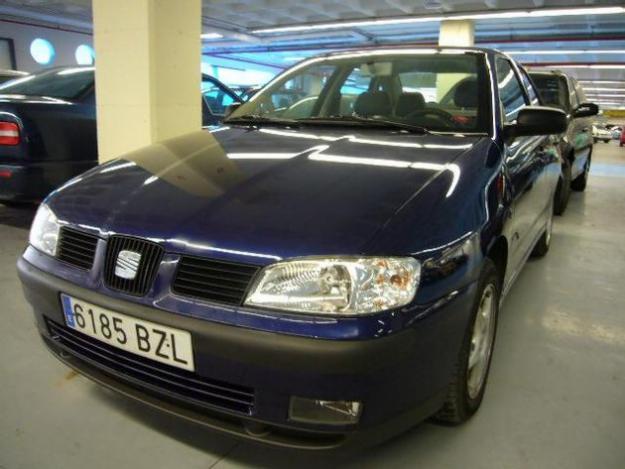 Comprar coche Seat Cordoba 1.4 16v. Sport '02 en El Prat De Llobregat