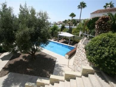 Chalet con 7 dormitorios se vende en Malaga, Costa del Sol