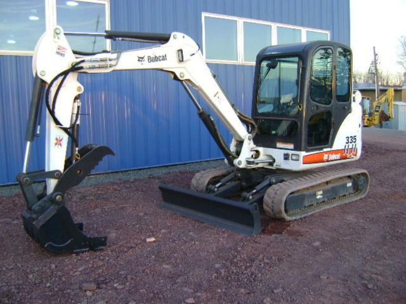 Bobcat 335