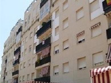 Apartamento con 4 dormitorios se vende en Marbella, Costa del Sol