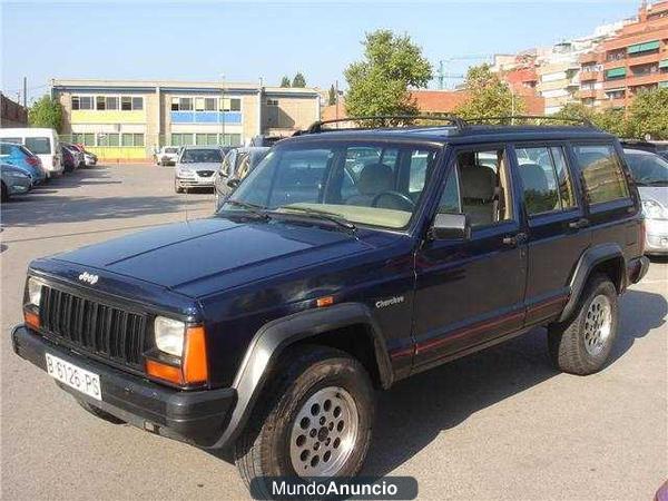 Jeep Cherokee 2.5TD Country