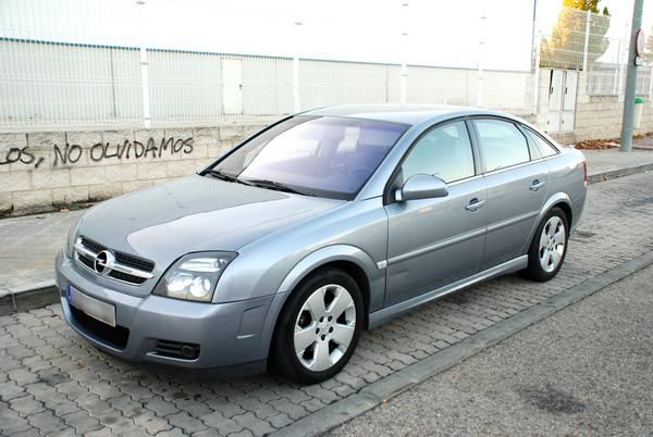 OPEL Vectra 1.9 CDTI 16v GTS Elegance 150 CV