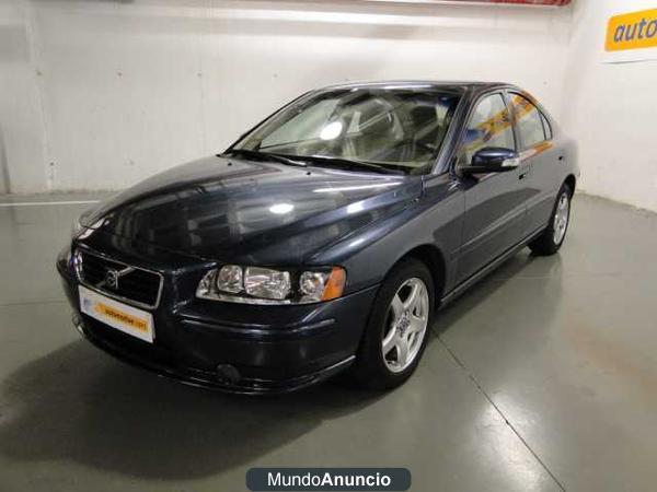 Volvo S60 2.4D Momentum