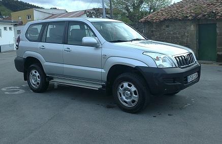 Toyota Land Cruiser 3.0 D-4D/173 GX 5p (8 plazas)